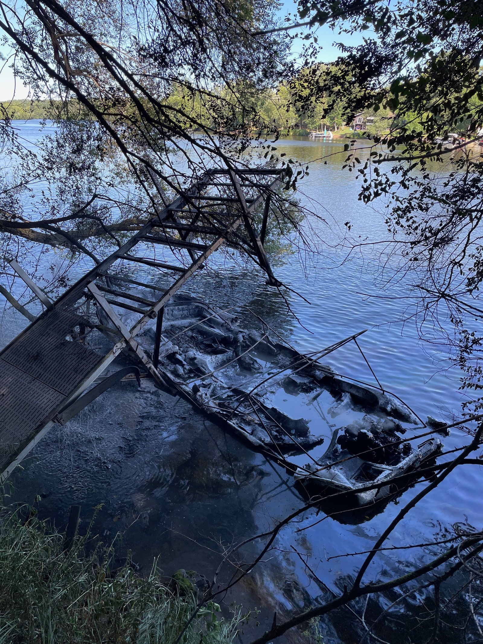 2022-08-03 Boat Fire